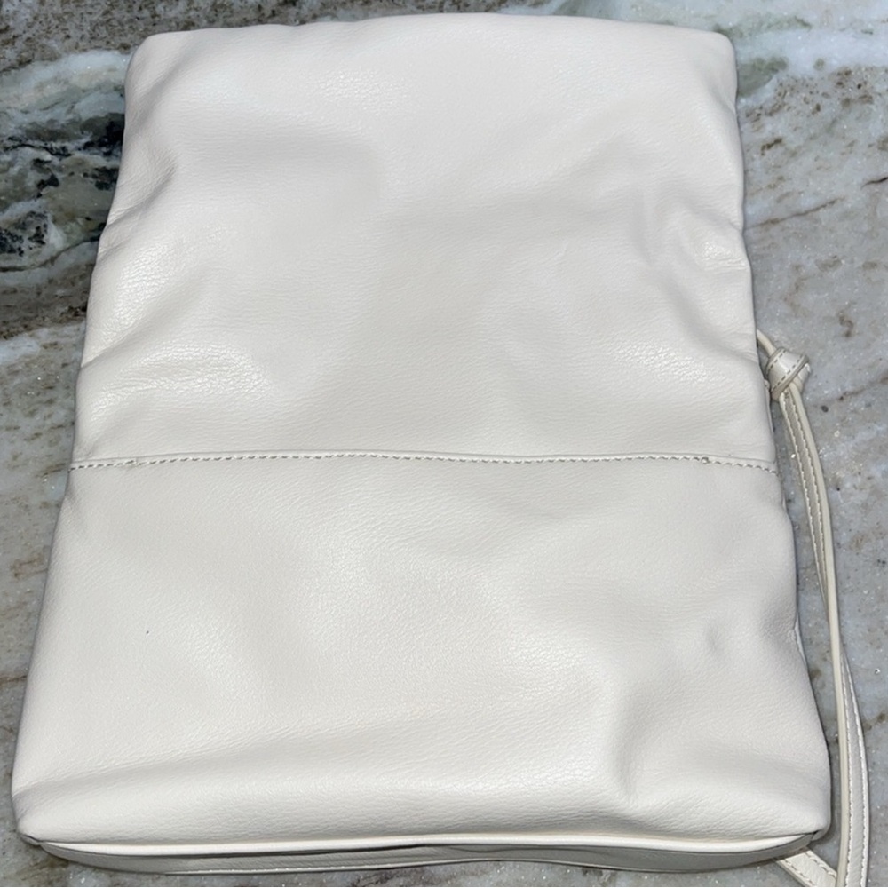 Elizabeth and James Sloane Vegan Crossbody Purse - Picture 11 of 14